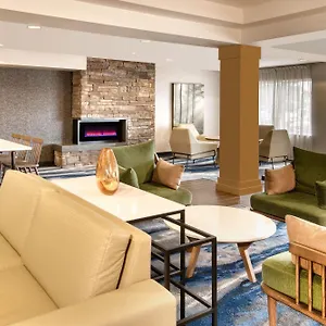 3* Hotel Fairfield & By Marriott Toronto